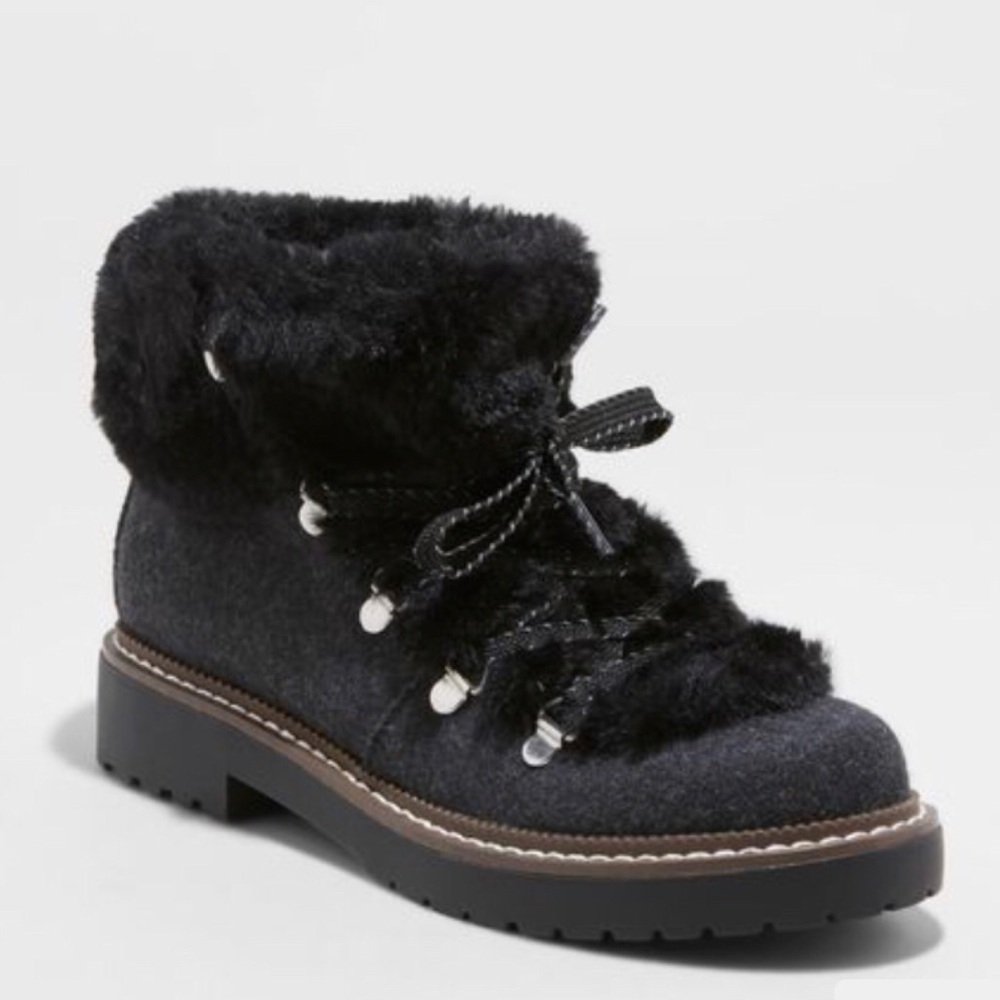 Tessie Faux Fur Winter Hiking Chukka Boots